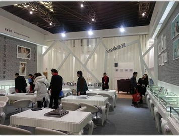 展柜定做與批發 日朗展覽展柜的價格、規格與專業服務全解析